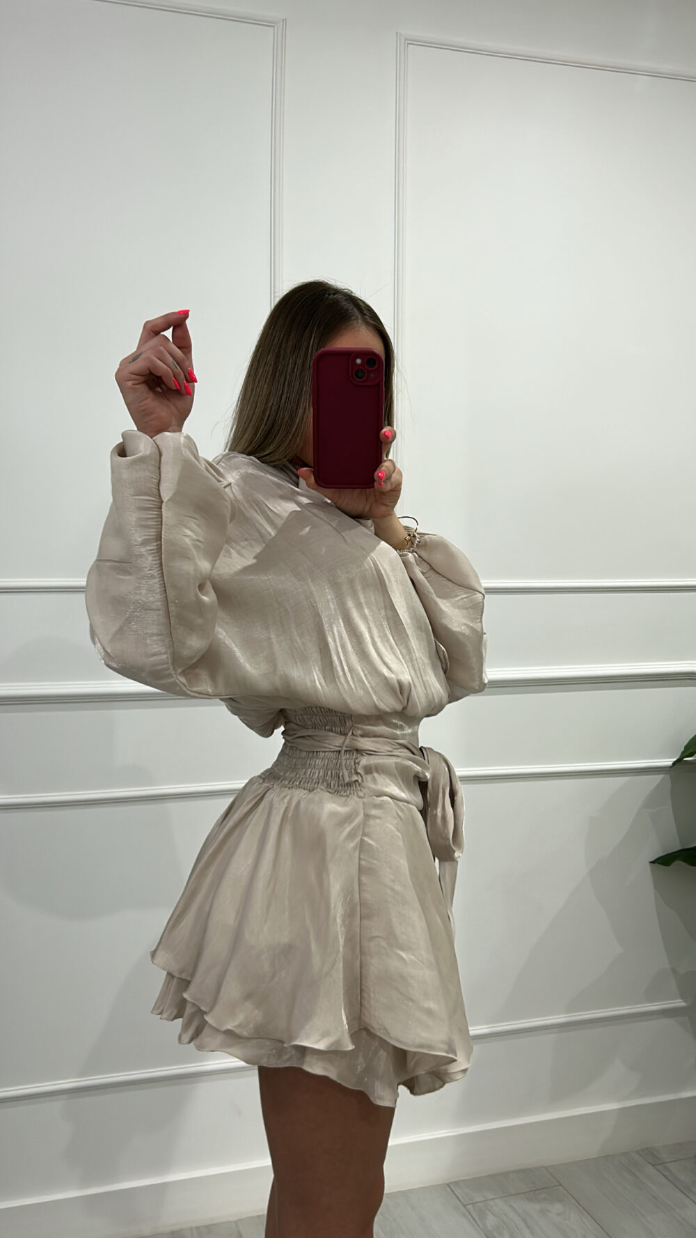 Vestido satén beige - Imagen 3