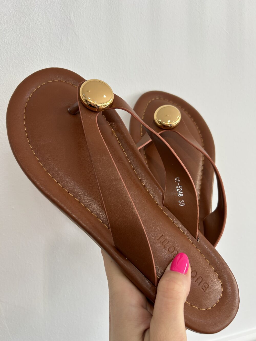 Sandalia camel