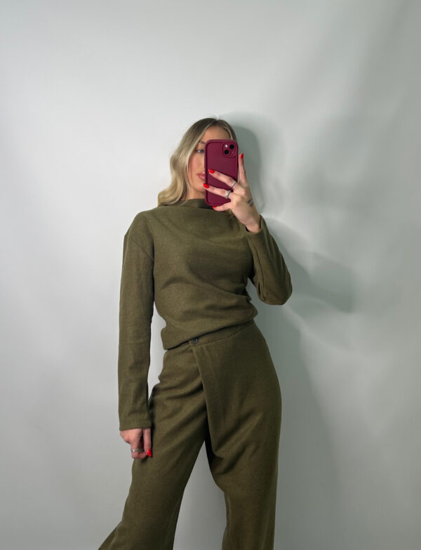 Conjunto minerva kaki