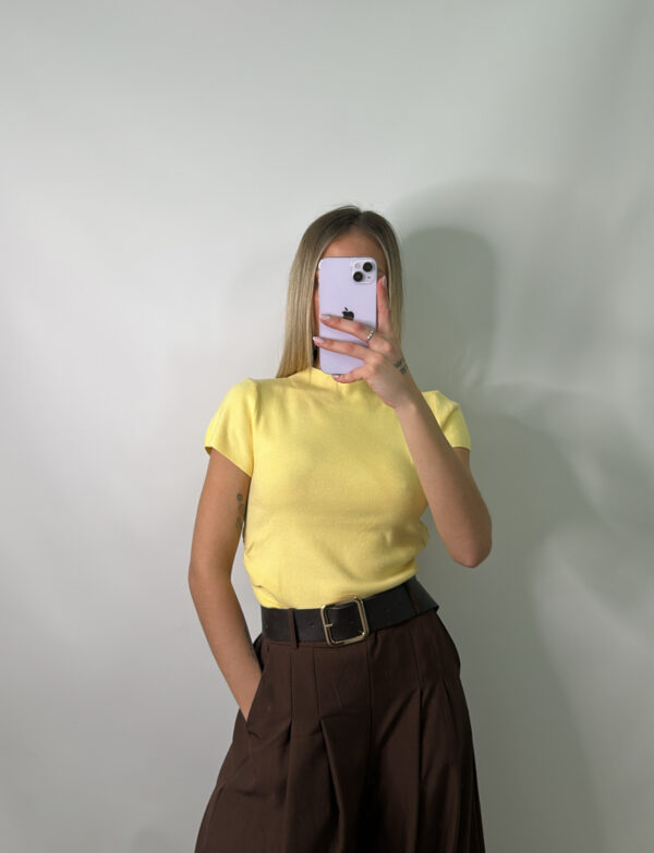 Camiseta punto amarilla