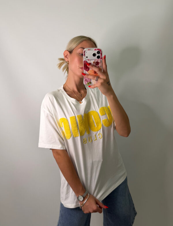 Camiseta iconic